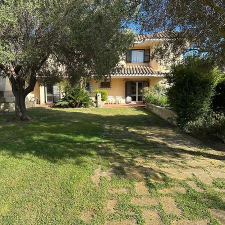 Villa Degli Olivi Pula Bagian luar foto