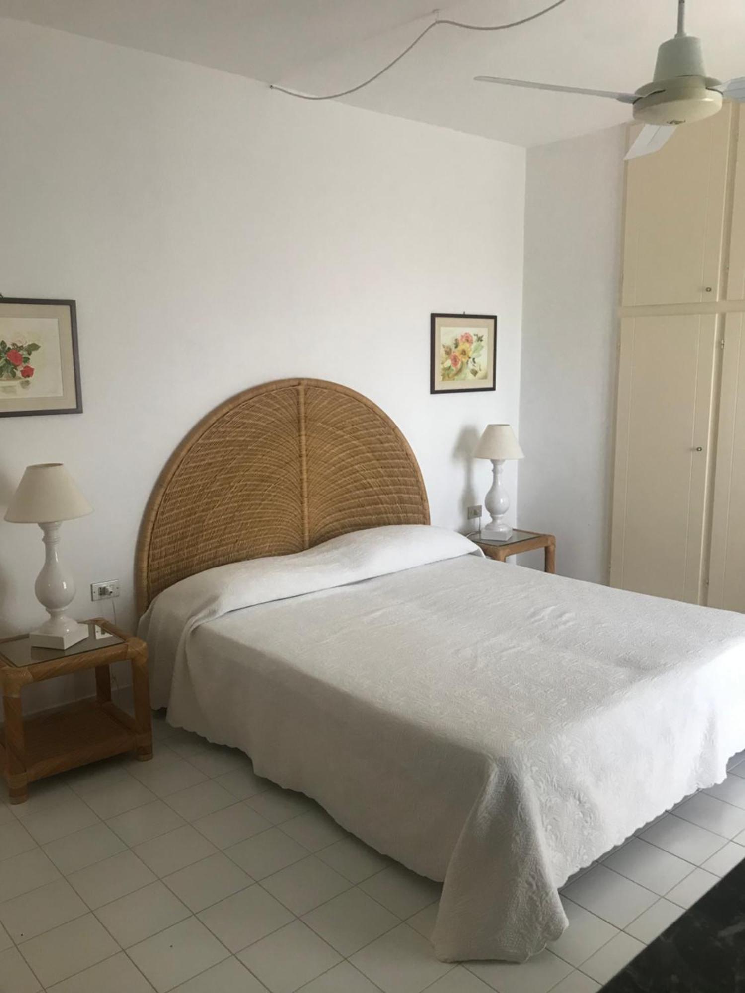 Villa Degli Olivi Pula Bagian luar foto