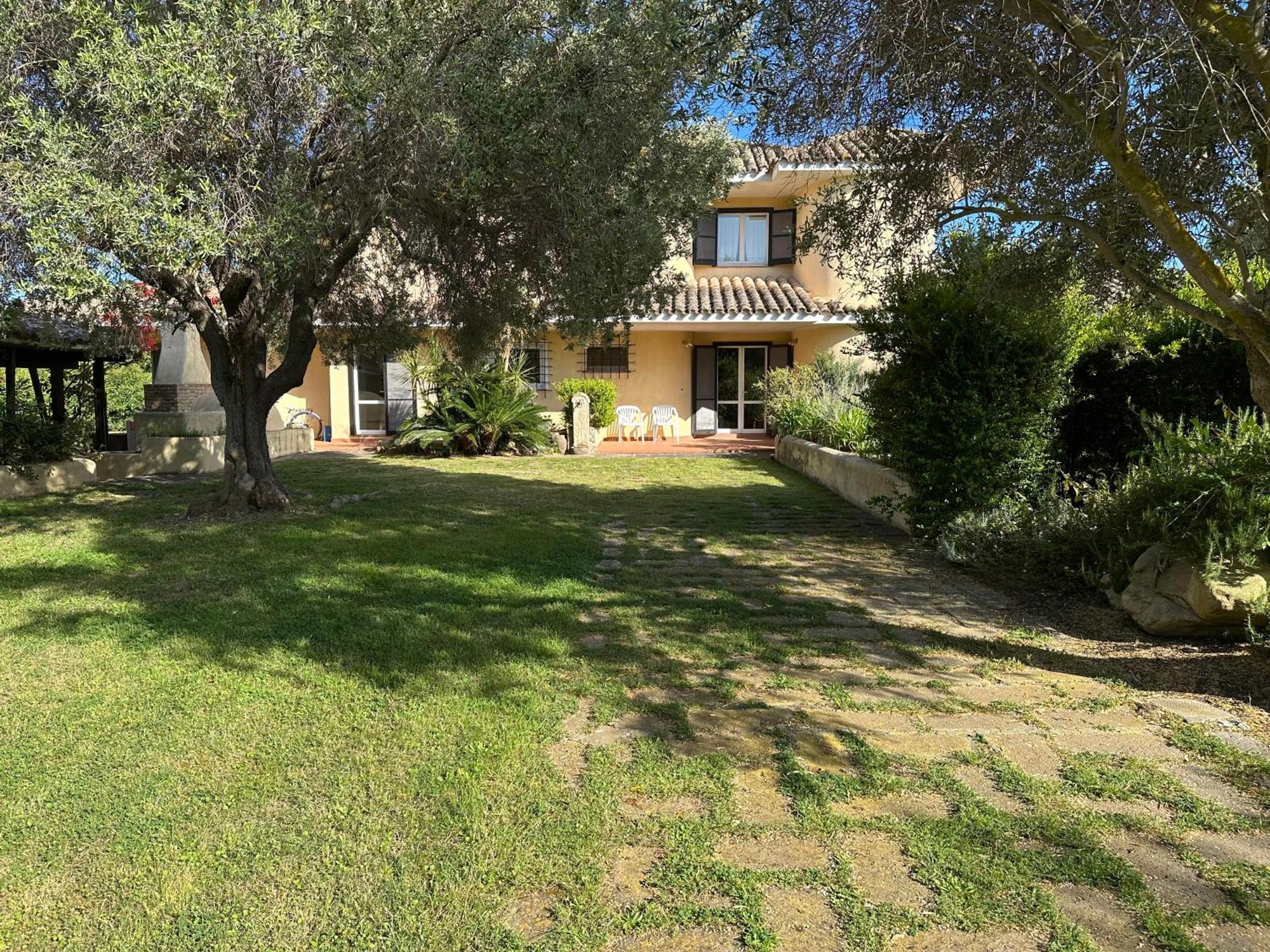 Villa Degli Olivi Pula Bagian luar foto